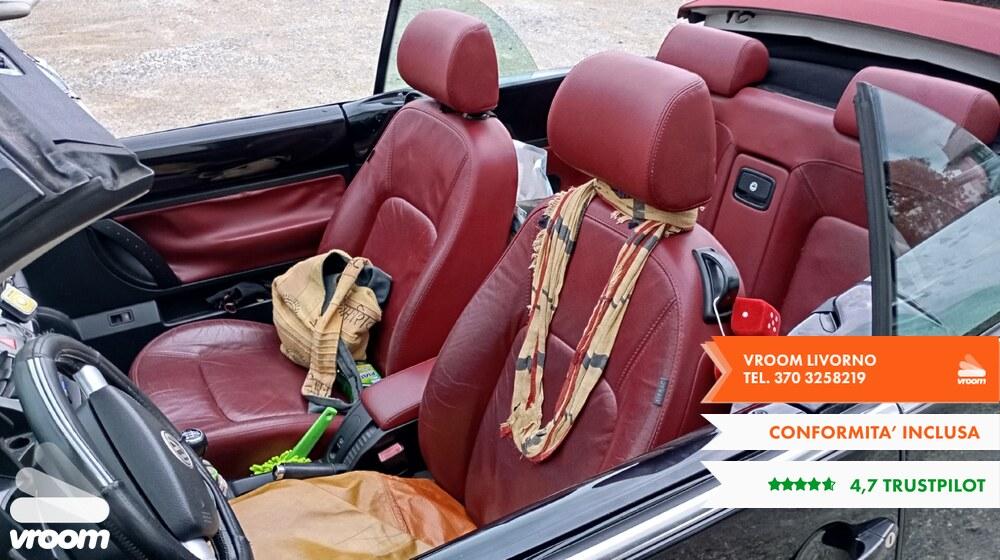 VOLKSWAGEN New Beetle 1.6 Cabrio Lim. Red Edt.