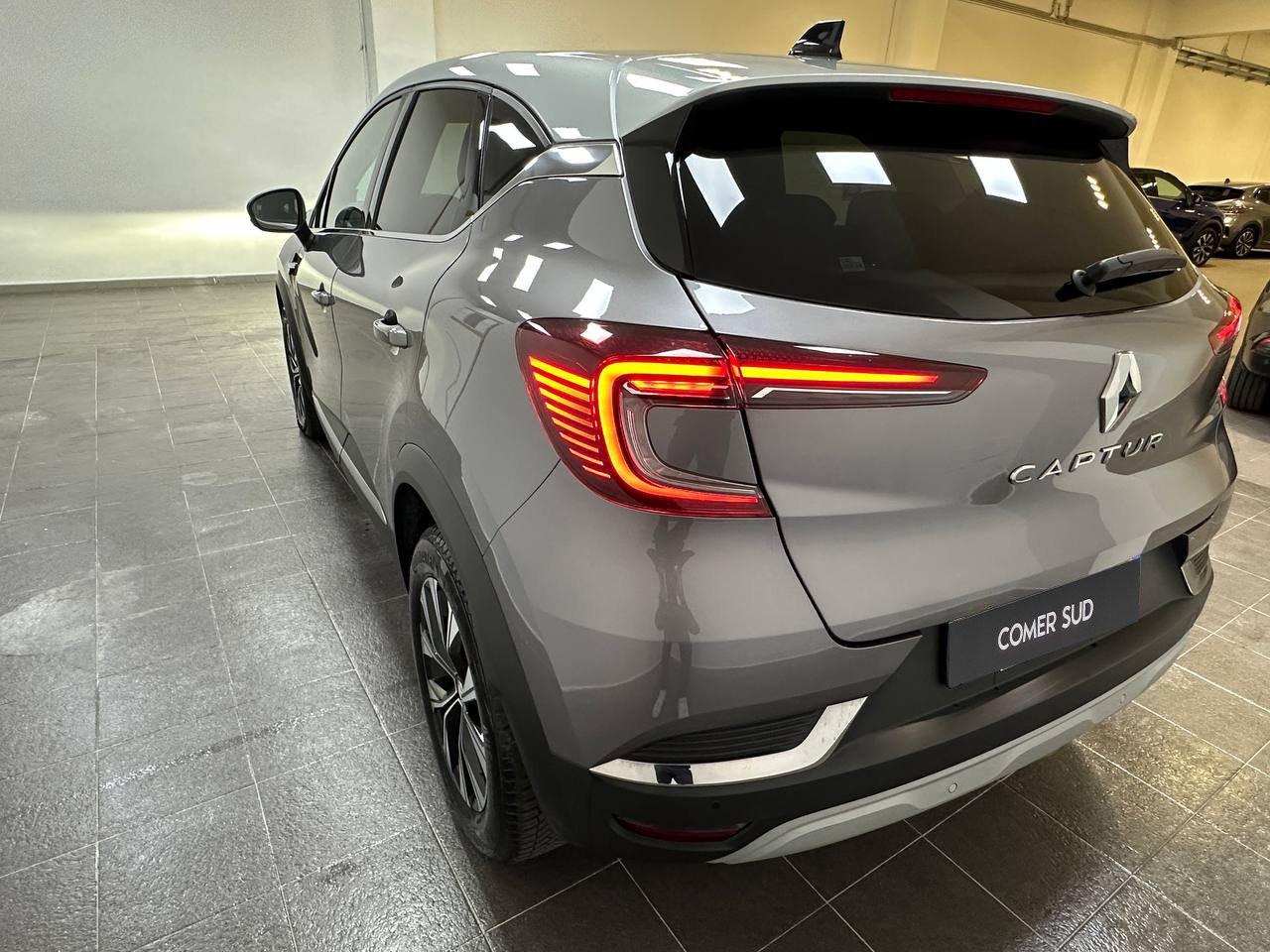 RENAULT Captur II 2019 - Captur 1.0 tce Techno 90cv