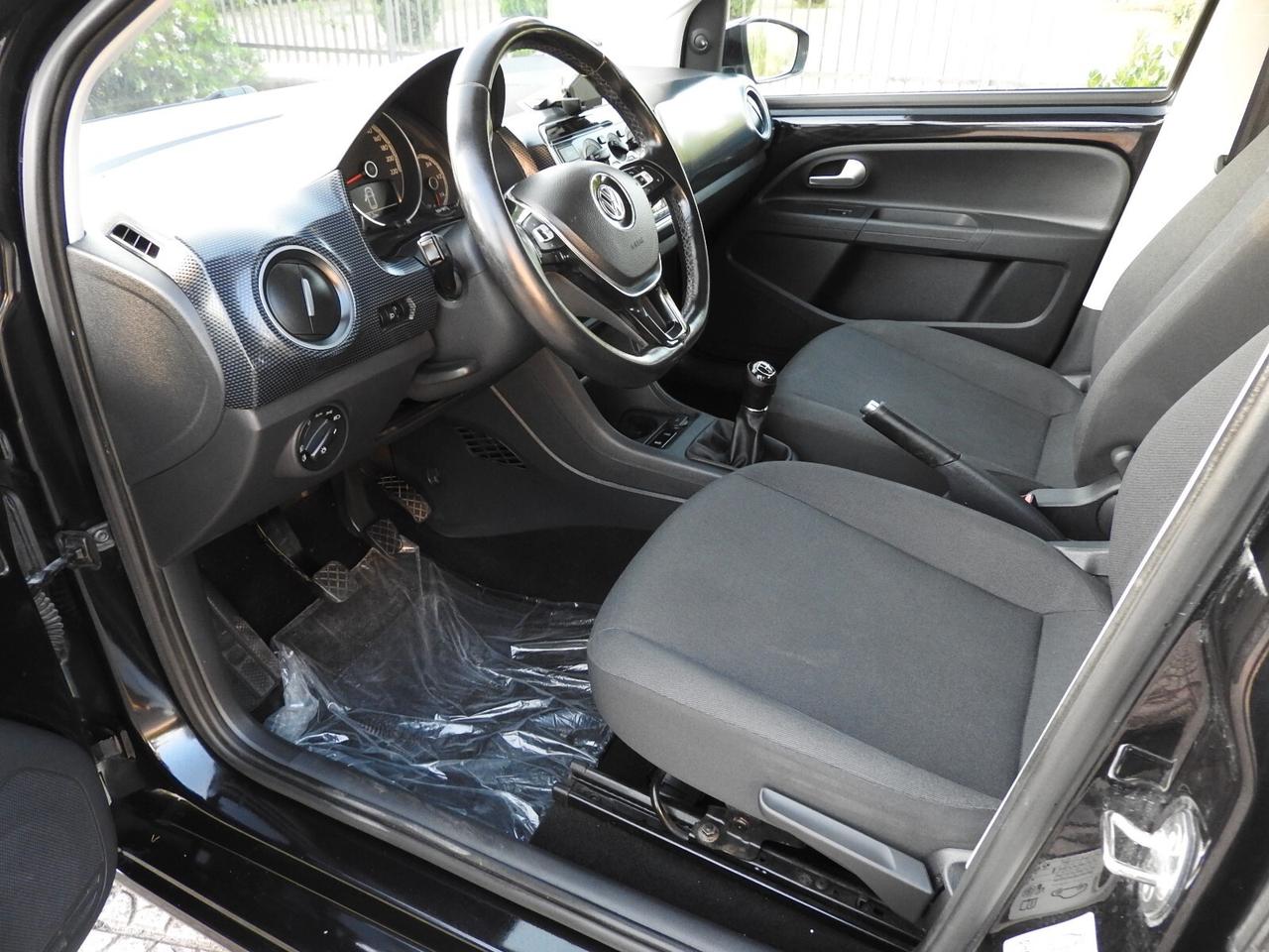 Volkswagen up! 1.0 75 CV 5p. move