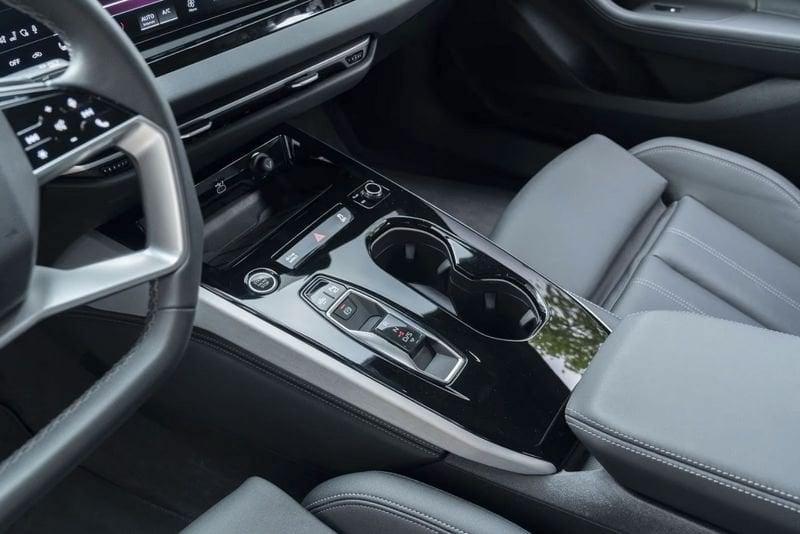 Audi A5 Avant TDI 150 kW quattro S tronic mHEV+ S Line edition MATRIX MMI EXPERIENCE