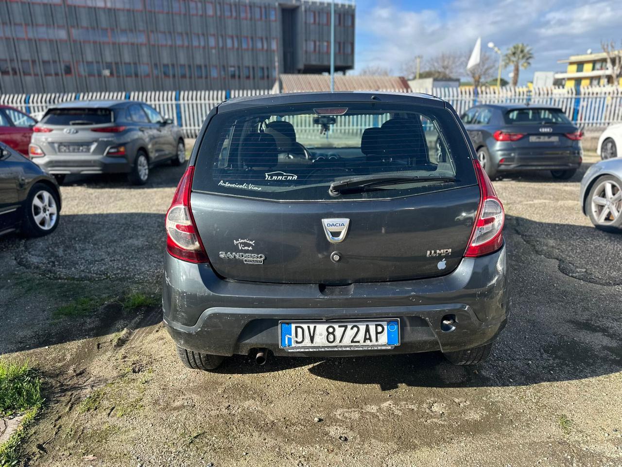 Dacia Sandero 1.4 8V Lauréate