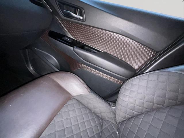 TOYOTA C-HR 1.8 Hybrid E-CVT Lounge