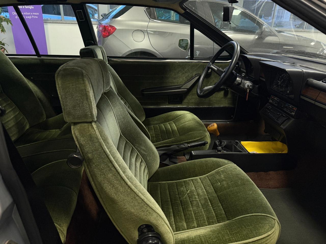Alfa Romeo Alfetta 2.0 L