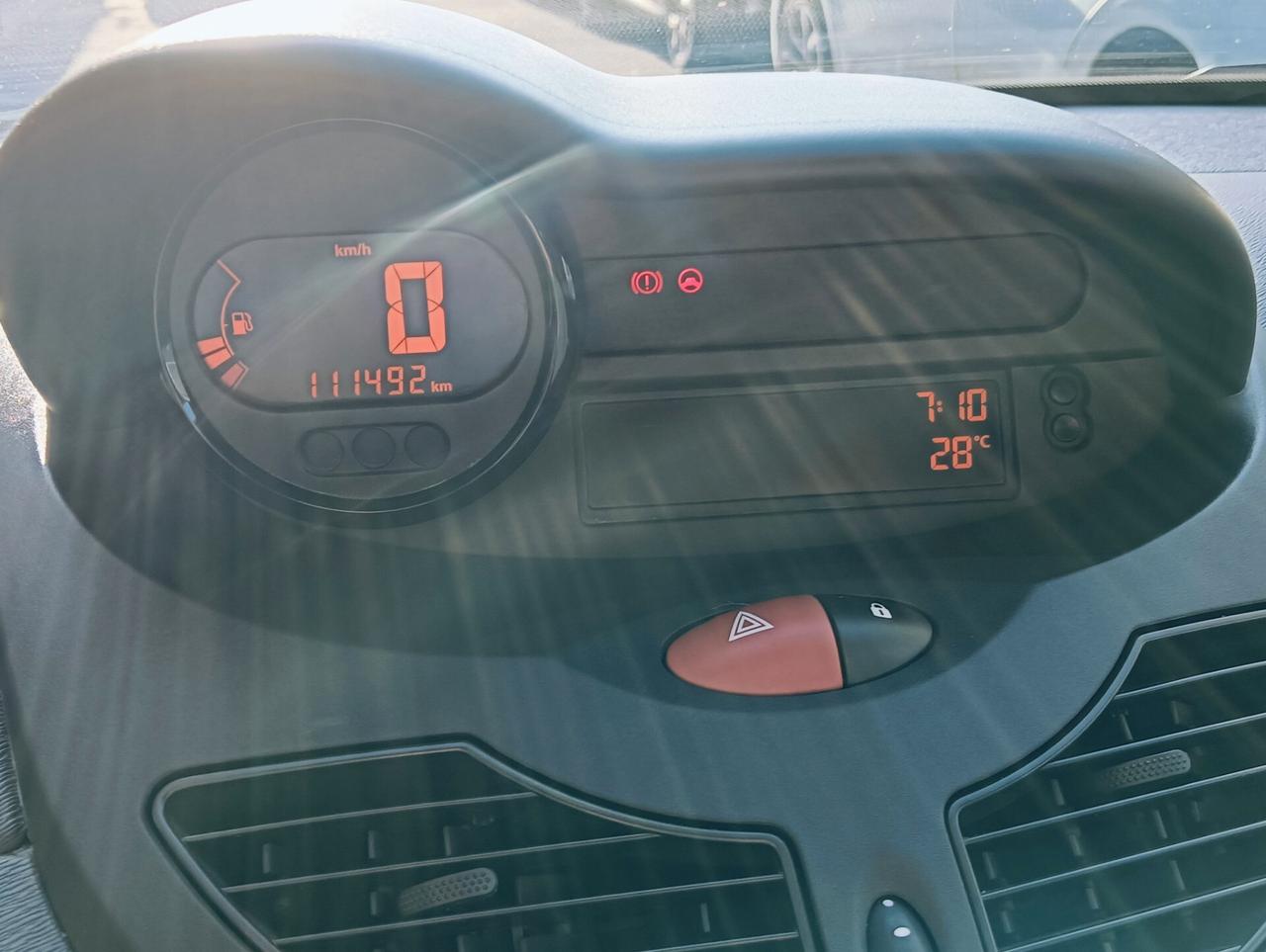 Renault Twingo 1.2 8V