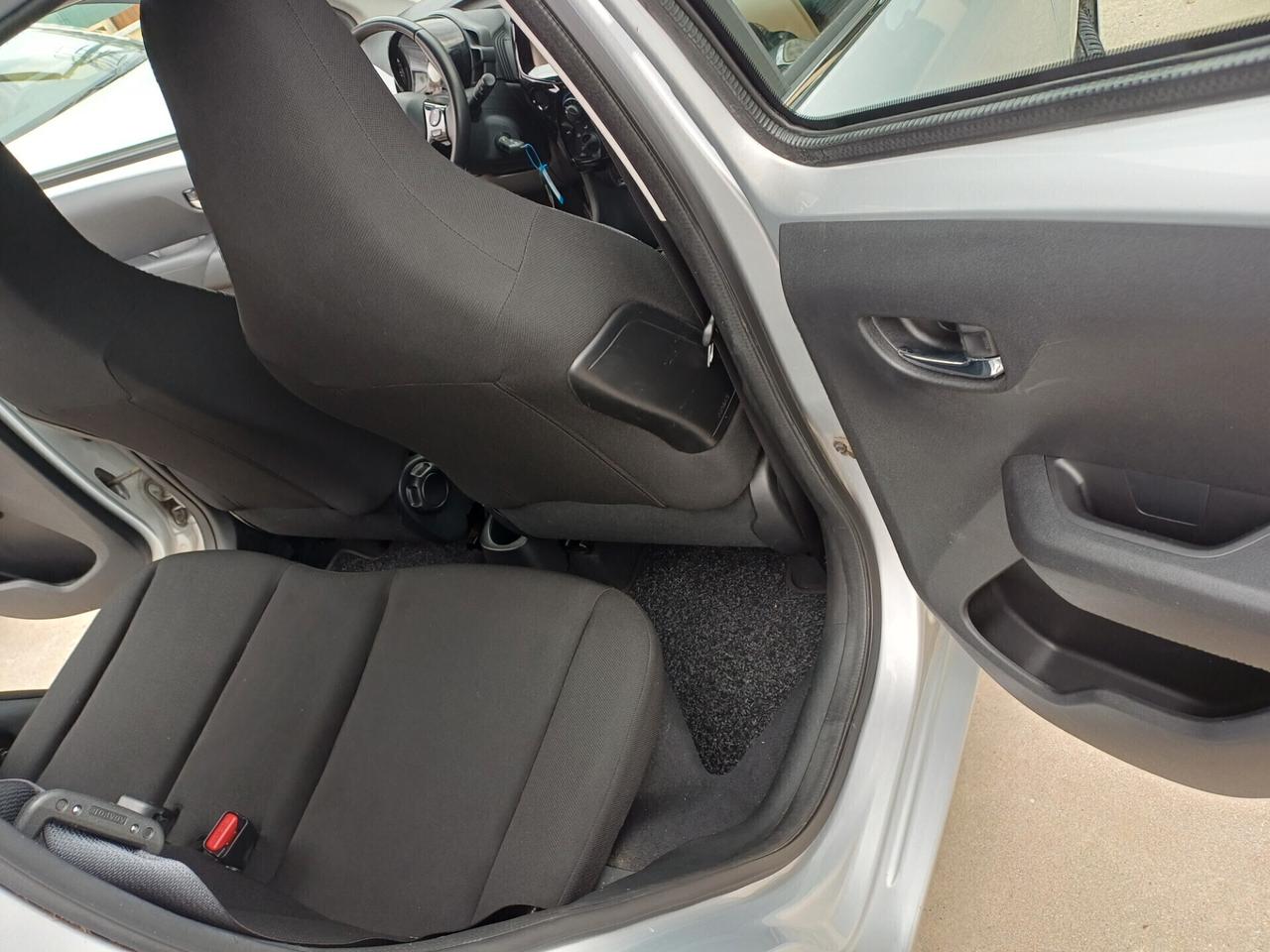 Peugeot 108 VTi 68 5 porte Allure