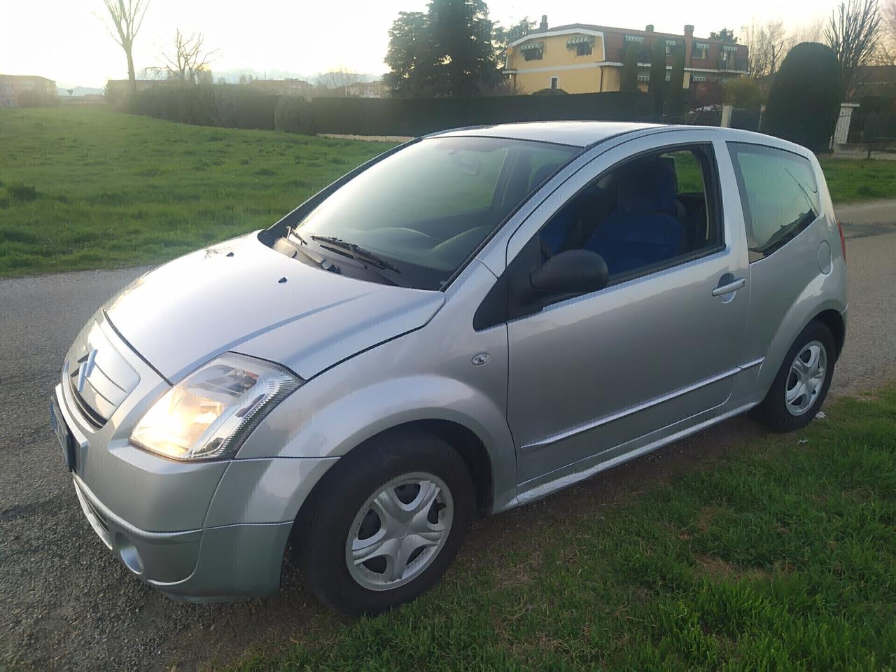 Citroen C2 1.1 Exclusive 1 Propr. Neop. Distrib. Ok