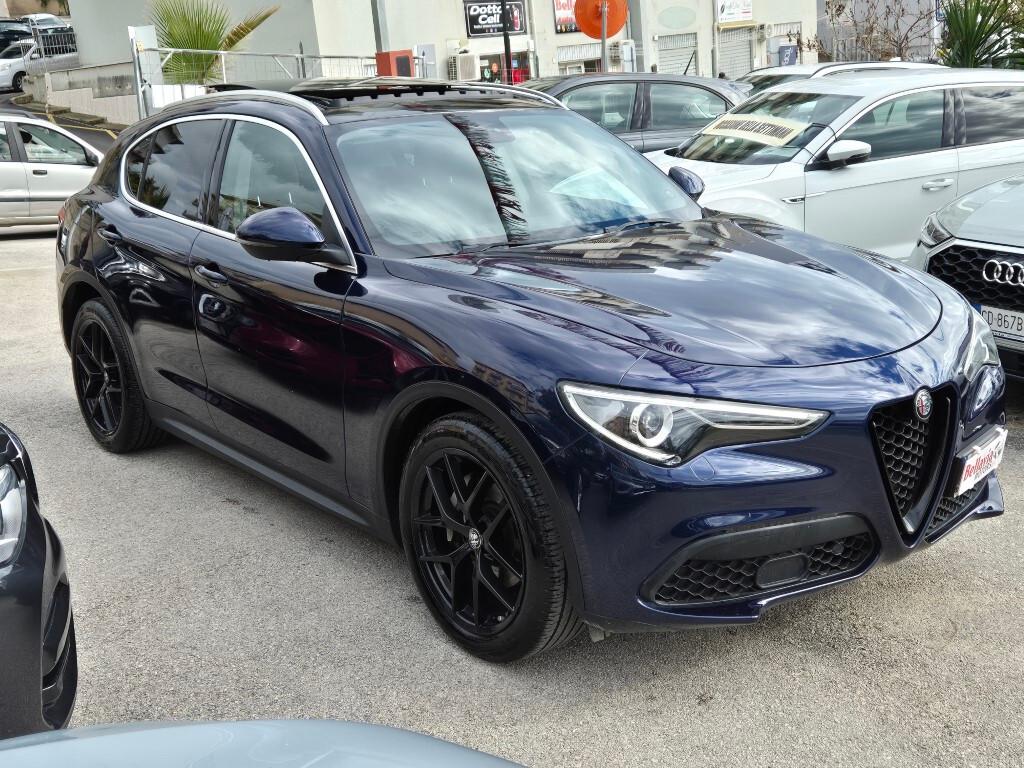 Alfa Stelvio 2.2 TD TETTO APRIBILE CERCHI 20