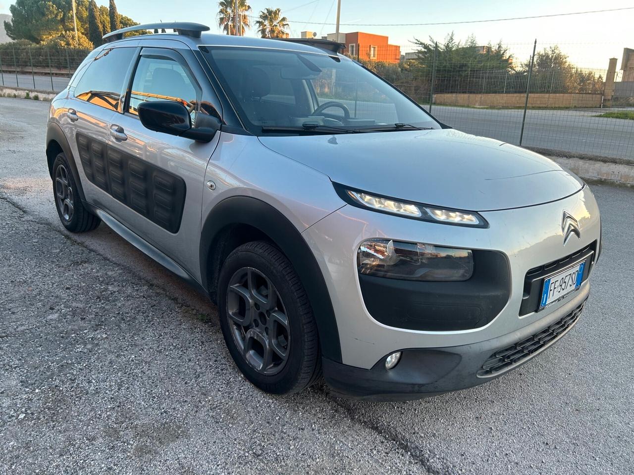 Citroen C4 Cactus BlueHDi 100CV 2015