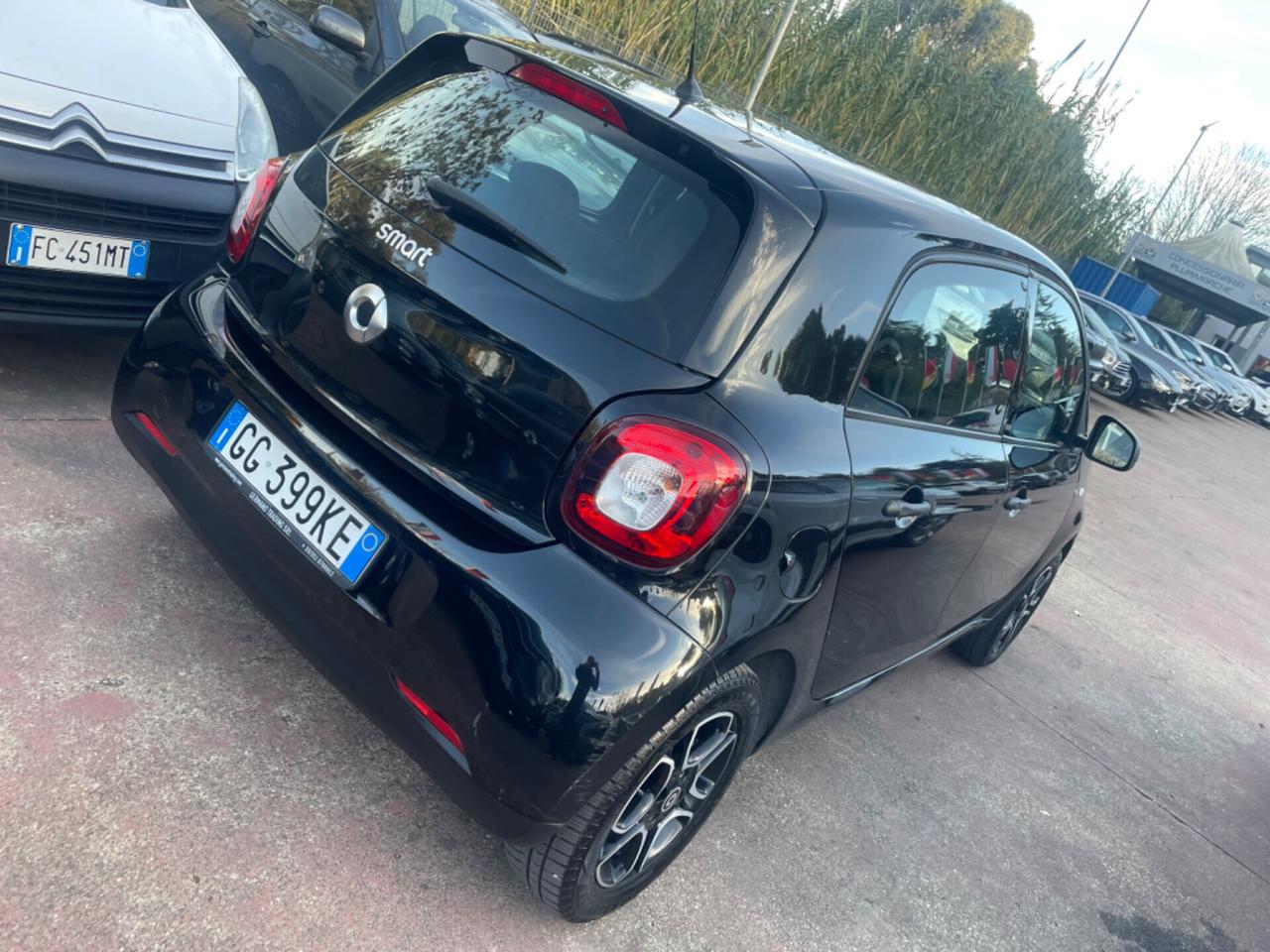 Smart ForFour 70 1.0 Passion