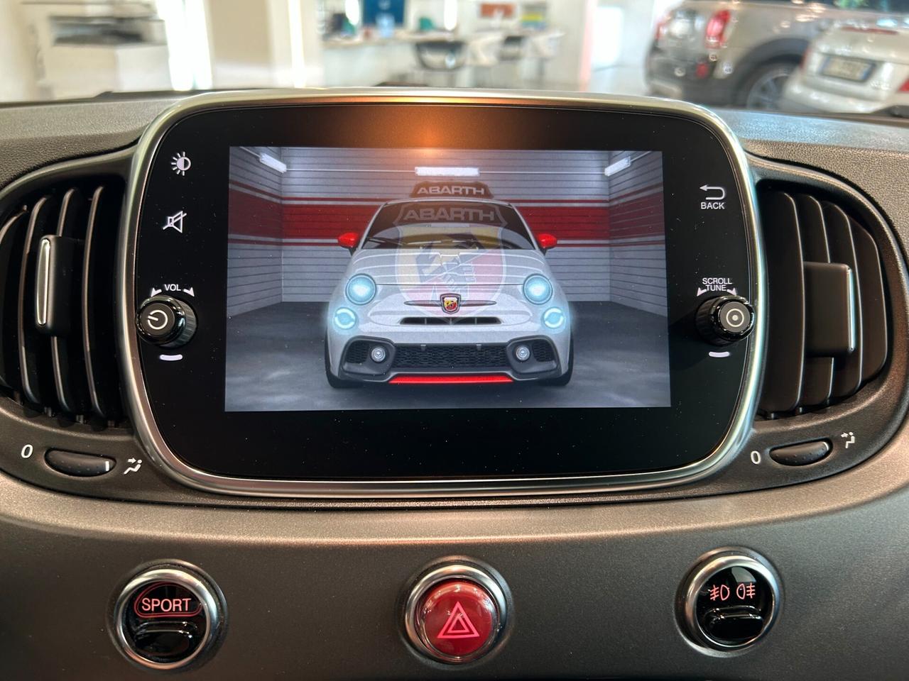 Abarth 595 1.4 Turbo T-Jet 160 CV Pista