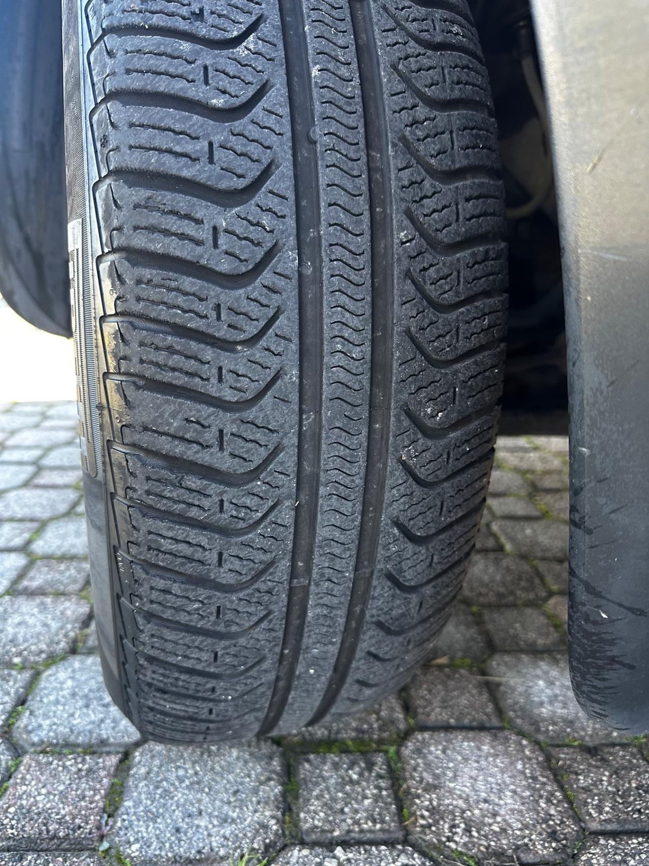 Nissan Qashqai 2.0 dCi DPF 4WD Tekna