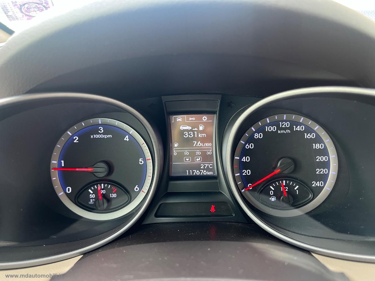 HYUNDAI Santa Fe 2.0 CRDi 4WD Comfort TELECAMERA NAVI 18