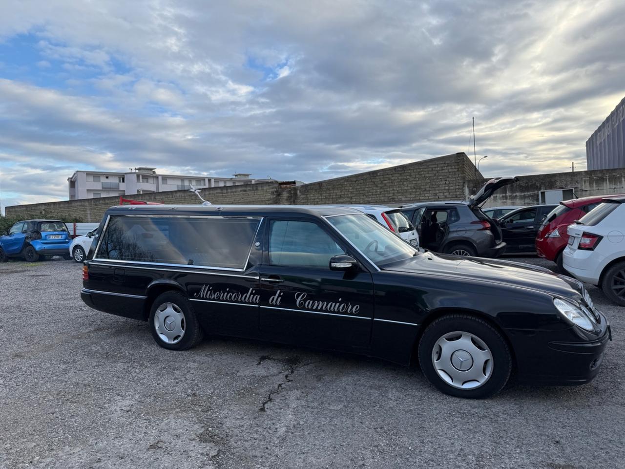 Mercedes-benz Auto funebre