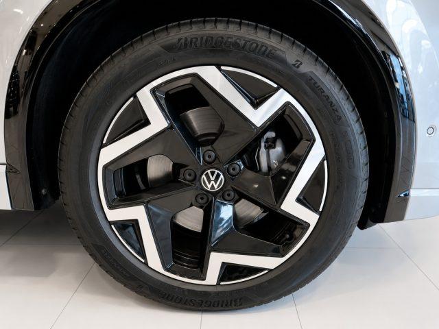 VOLKSWAGEN Tiguan R-Line DSG 2.0 TDI 150 CV Alcantara Aziendale