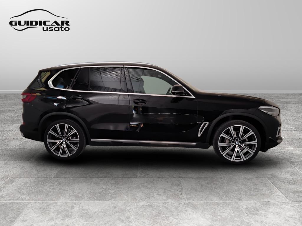 BMW X5 G05 2018 - X5 xdrive25d xLine auto