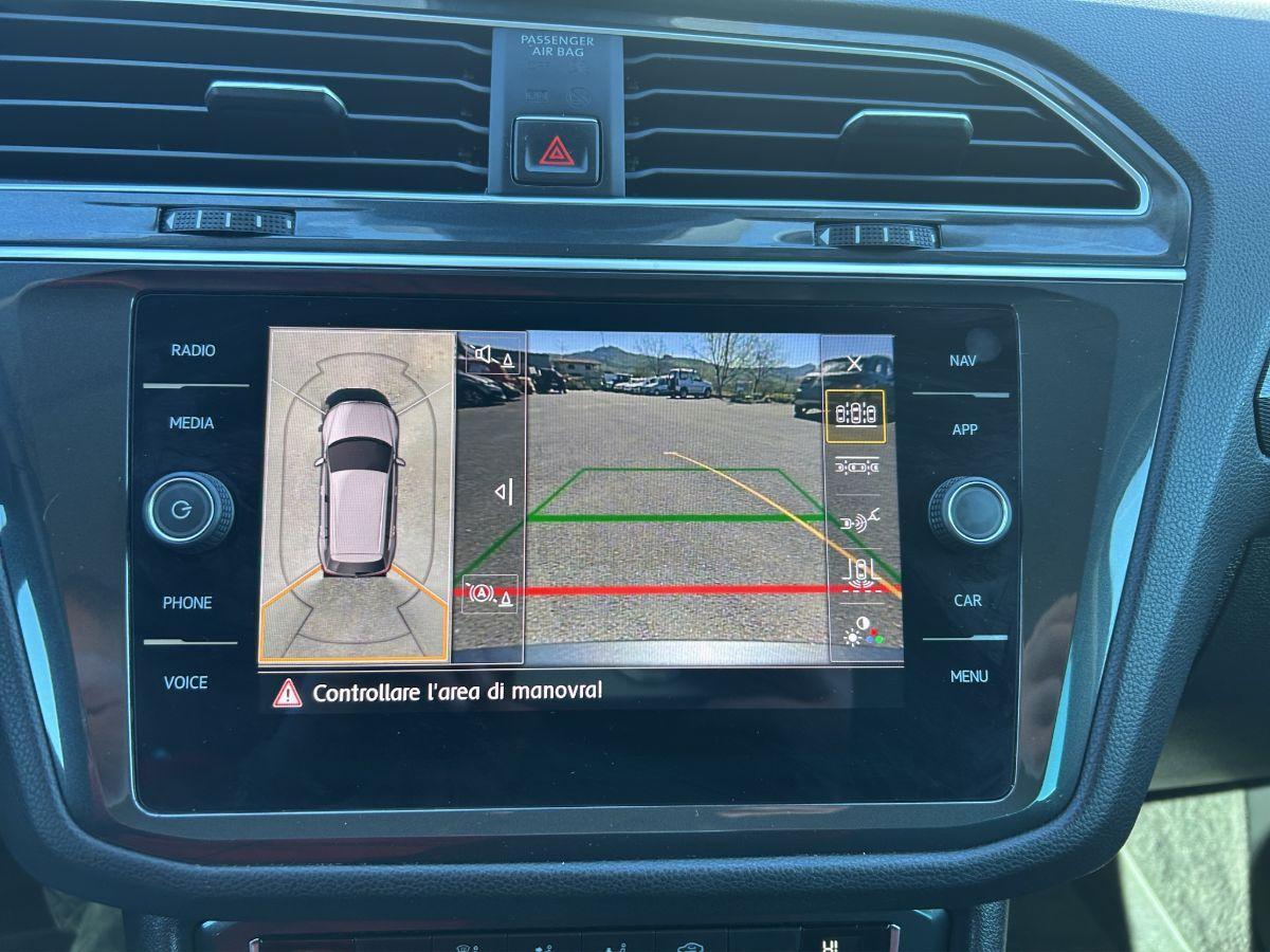 VOLKSWAGEN - Tiguan - 2.0 TDI 150CV DSG Executive BMT TELECAMERA