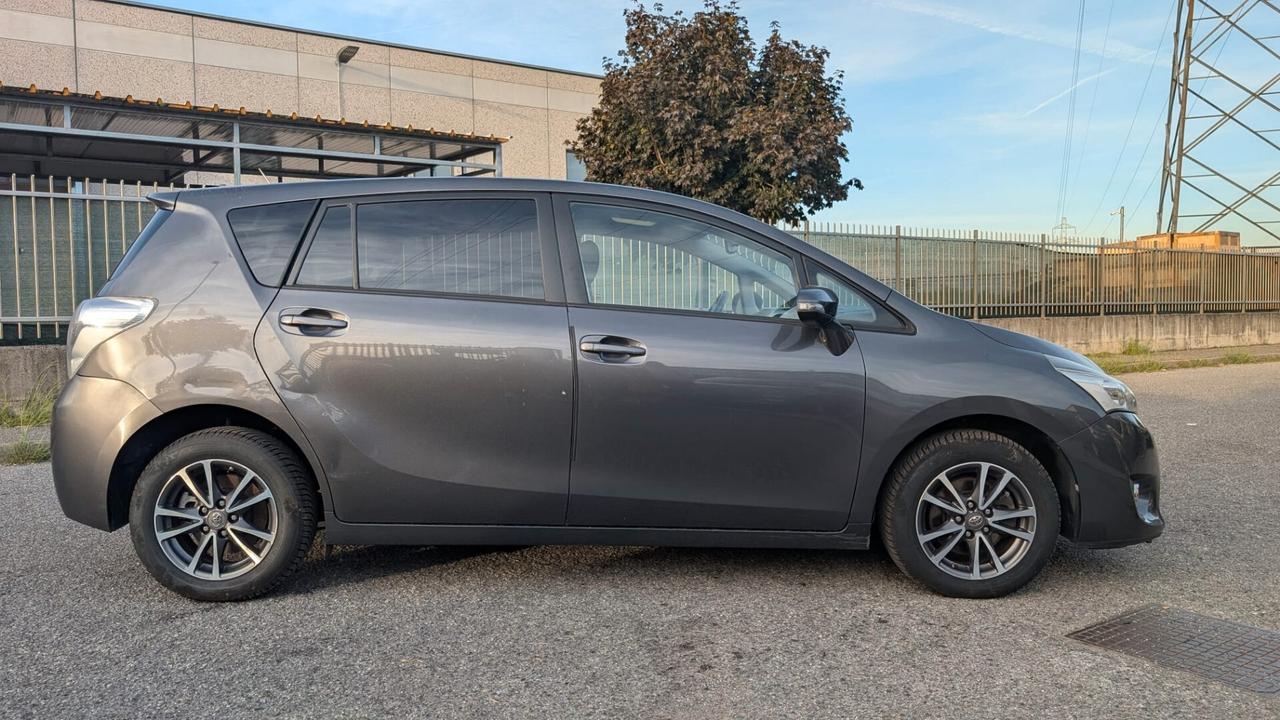 Toyota Verso 1.6 D-4D 7 posti Business Pack