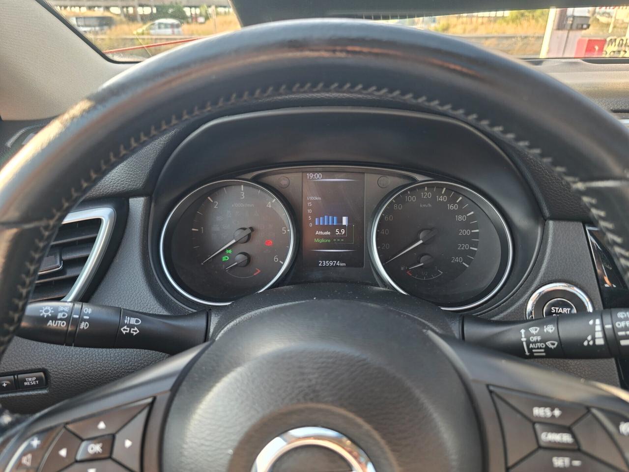 Nissan Qashqai 1.5 dCi 110cv N-Connecta