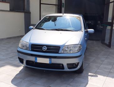Fiat Punto 1.2 benzina 5 porte CLIMA Neopatentati