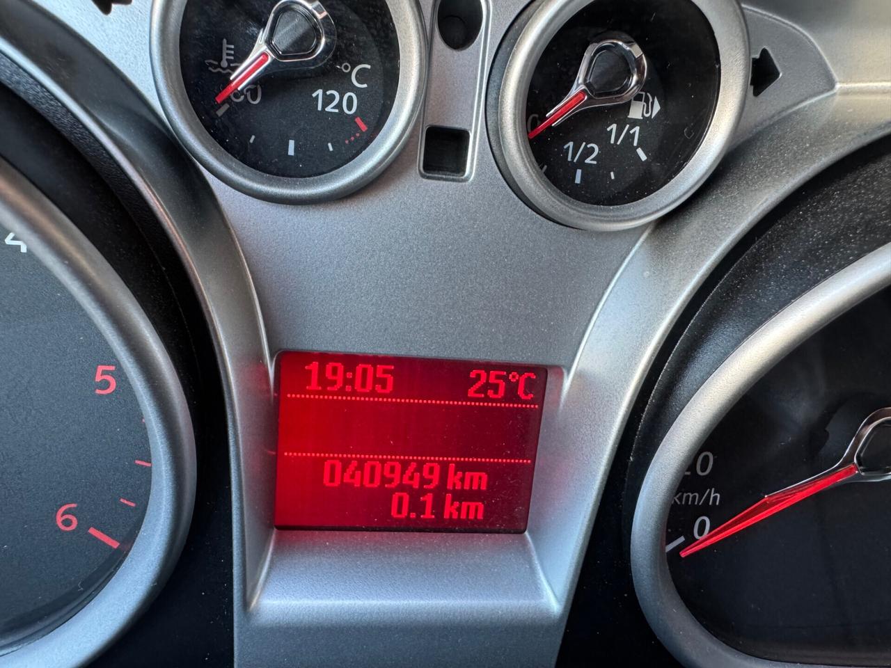 Ford Focus 1.6 TDCi 90CV -SOLO 40.000 KM-