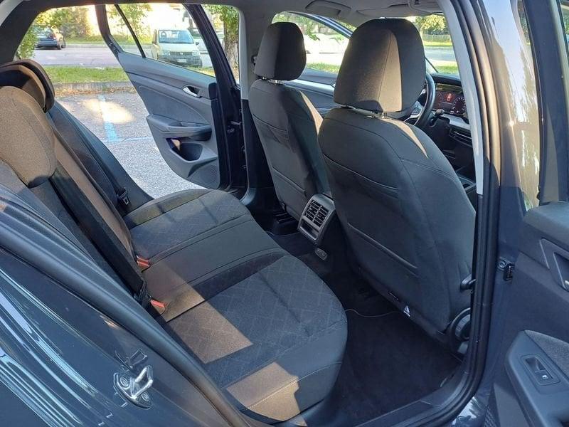 Volkswagen Golf Golf 1.0 eTSI EVO DSG Life