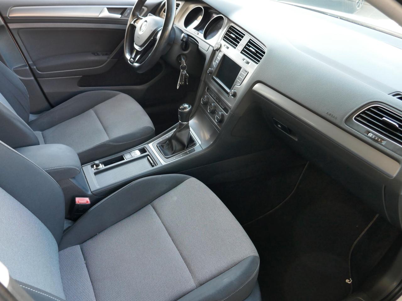 VOLKSWAGEN GOLF 1.2 TSI COMFORTLINE BMT