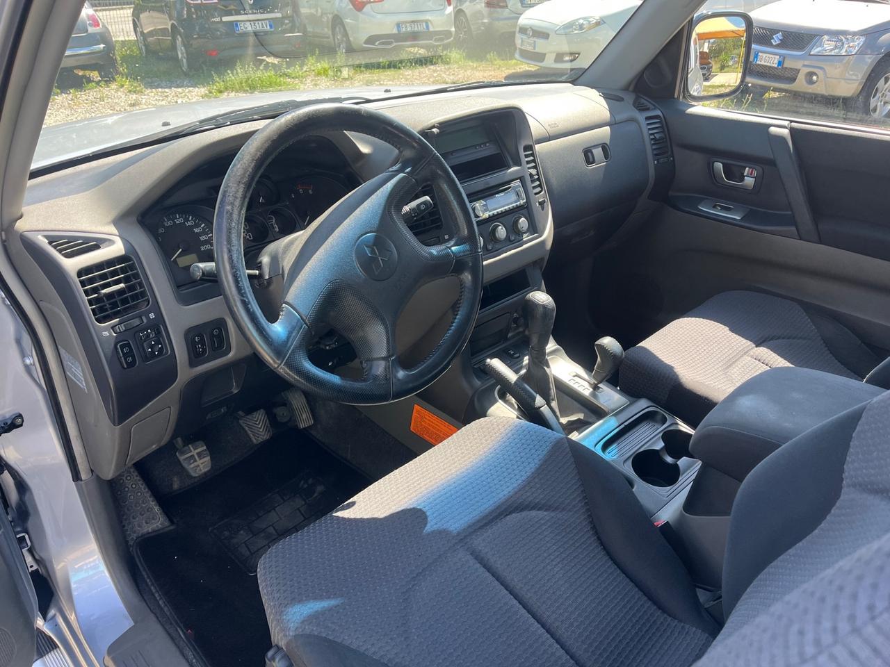 Mitsubishi Pajero 2.5 TDI 3p. GLX