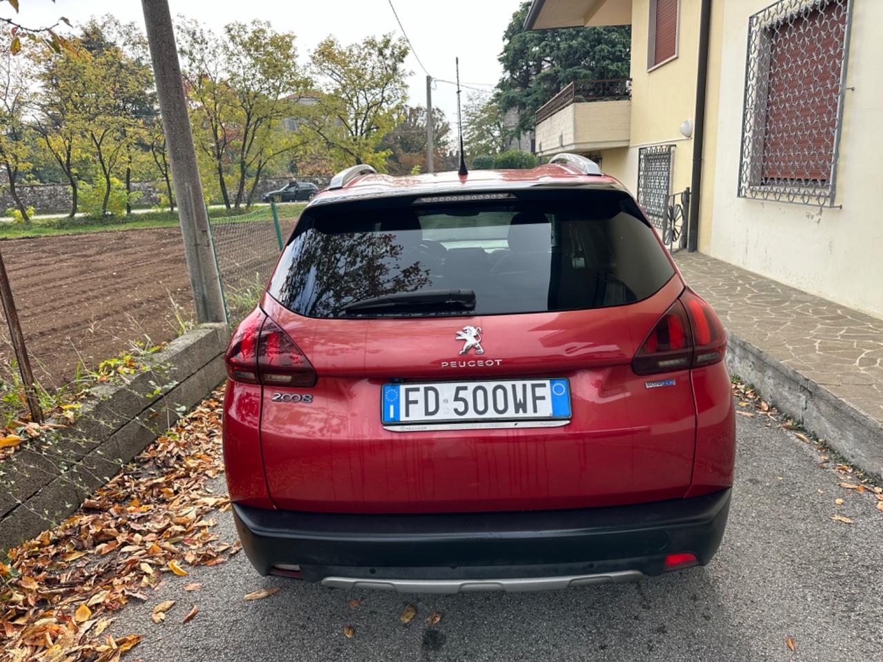 Peugeot 2008 BlueHDi 120 S&S Allure