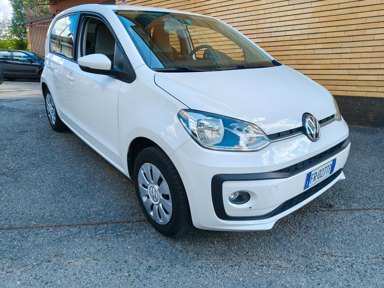 Volkswagen up! 1.0 5p. move