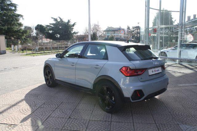 AUDI A1 allstreet 30 TFSI Identity Contrast