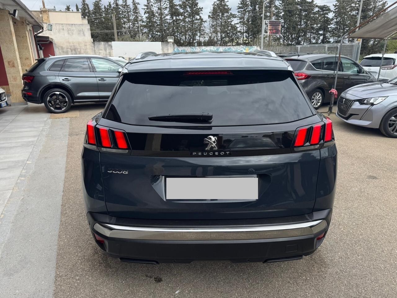 Peugeot 3008 HDi 130 EAT8 Allure Retroc led Iva