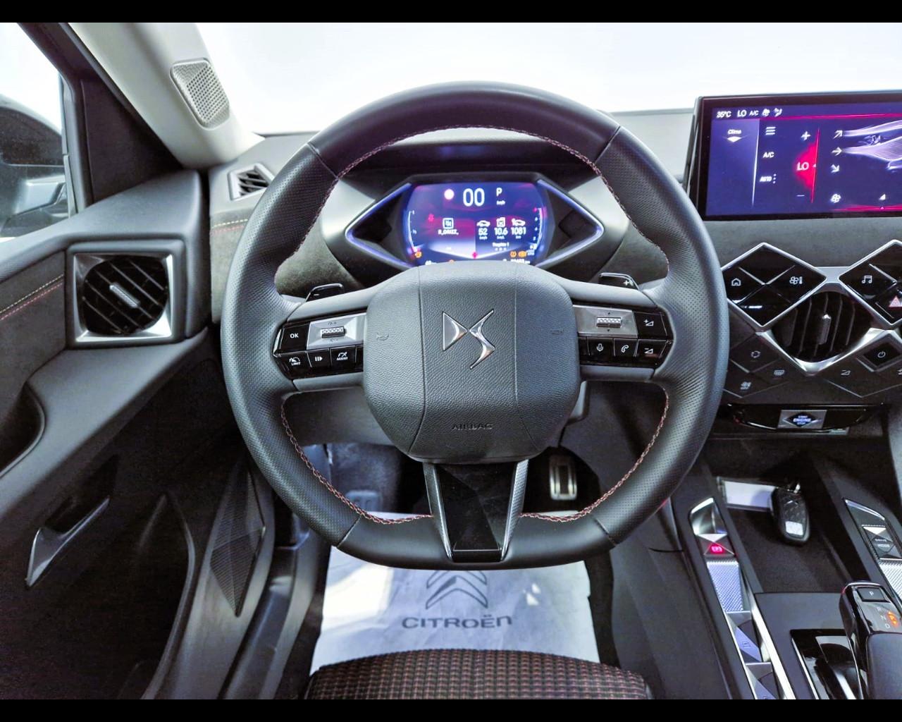 DS DS3 2023 - DS3 1.2 puretech Performance Line+ 130cv auto