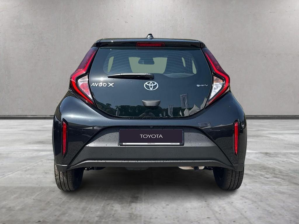 Toyota Aygo X 1.5 hybrid e-cvt