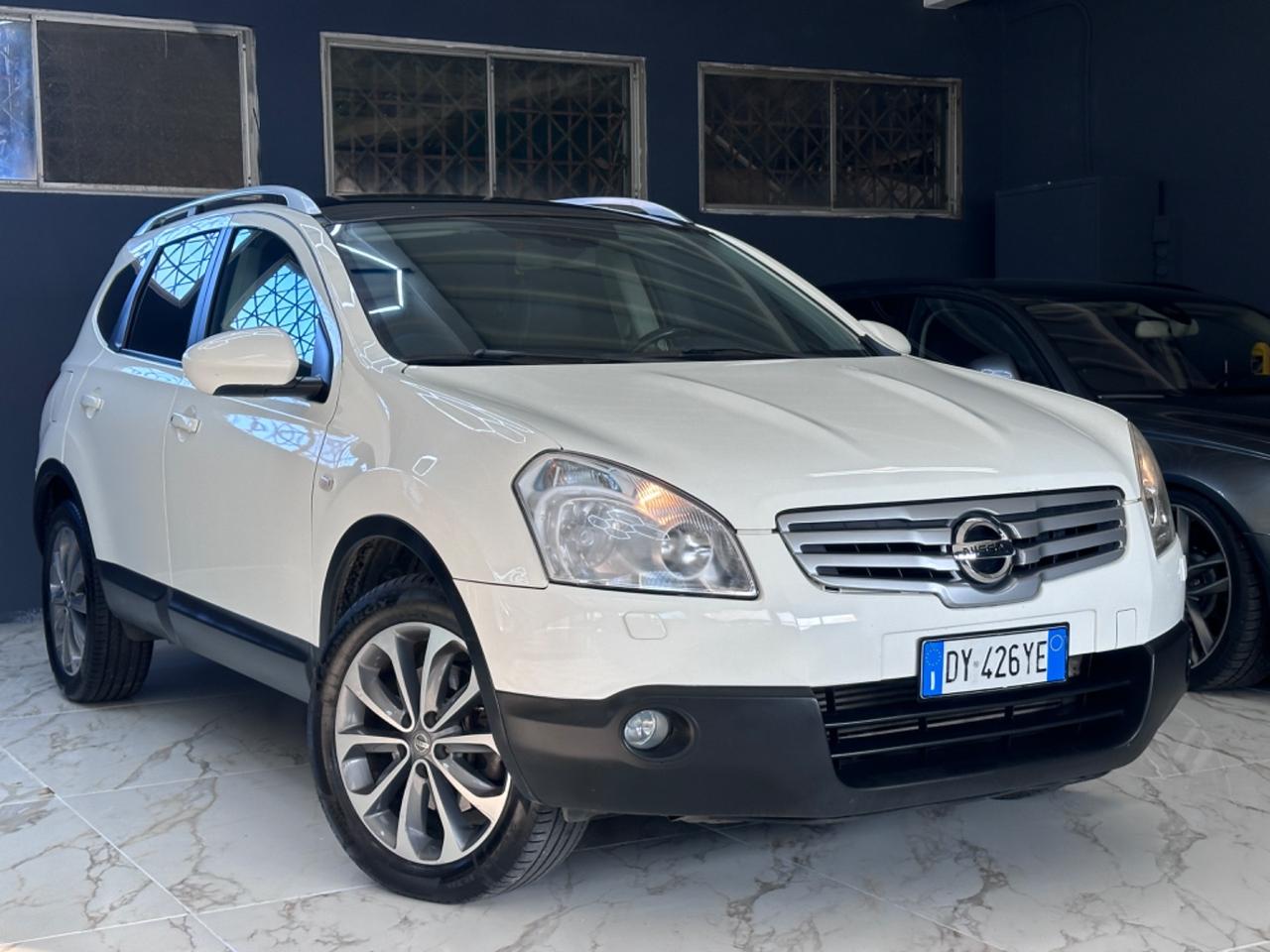 Nissan Qashqai 2.0 150CV 7 POSTI