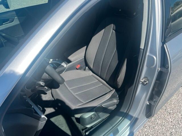 Audi A4 Avant 35 2.0 Tdi mhev Business 163cv s-tronic