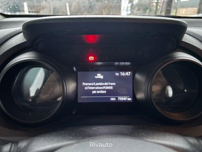 Toyota Yaris Hybrid Trend MY22