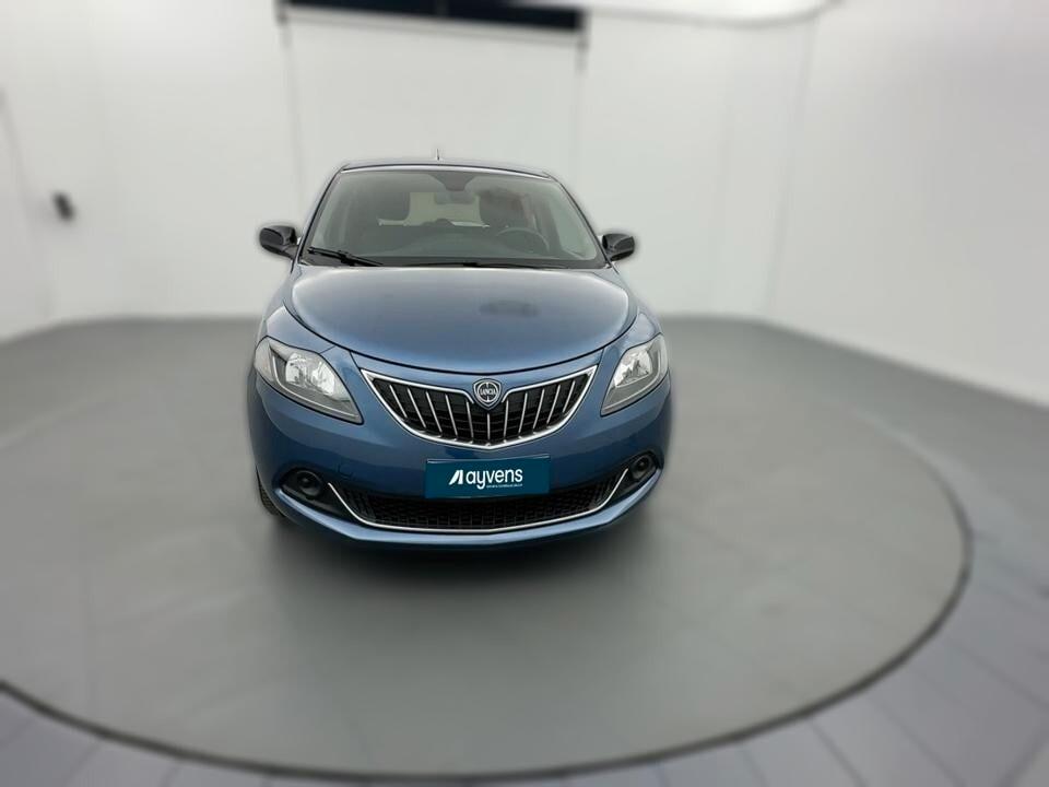Lancia Ypsilon NOLEGGIO LUNGO TERMINE