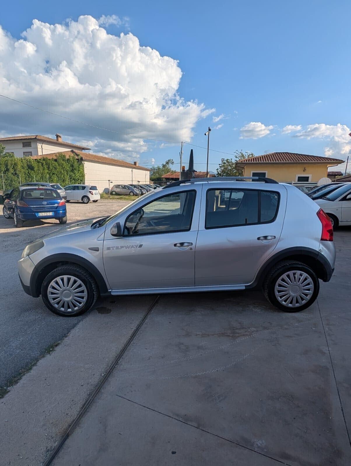 Dacia Sandero 1.5 dCi 75CV Blackline garantita 12 mesi