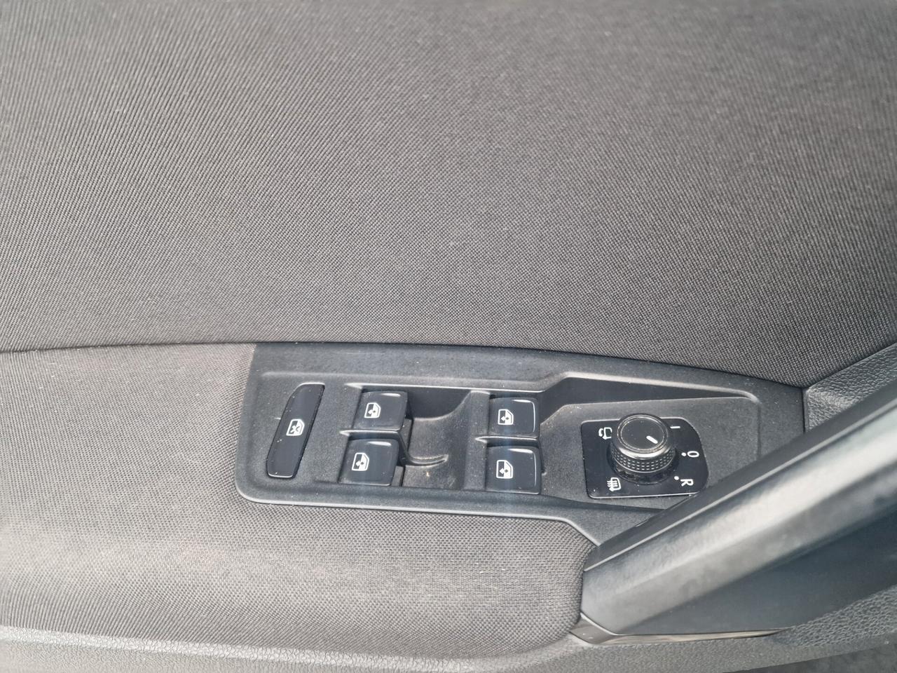 Volkswagen Tiguan 2.0 TDI SCR DSG R LINE