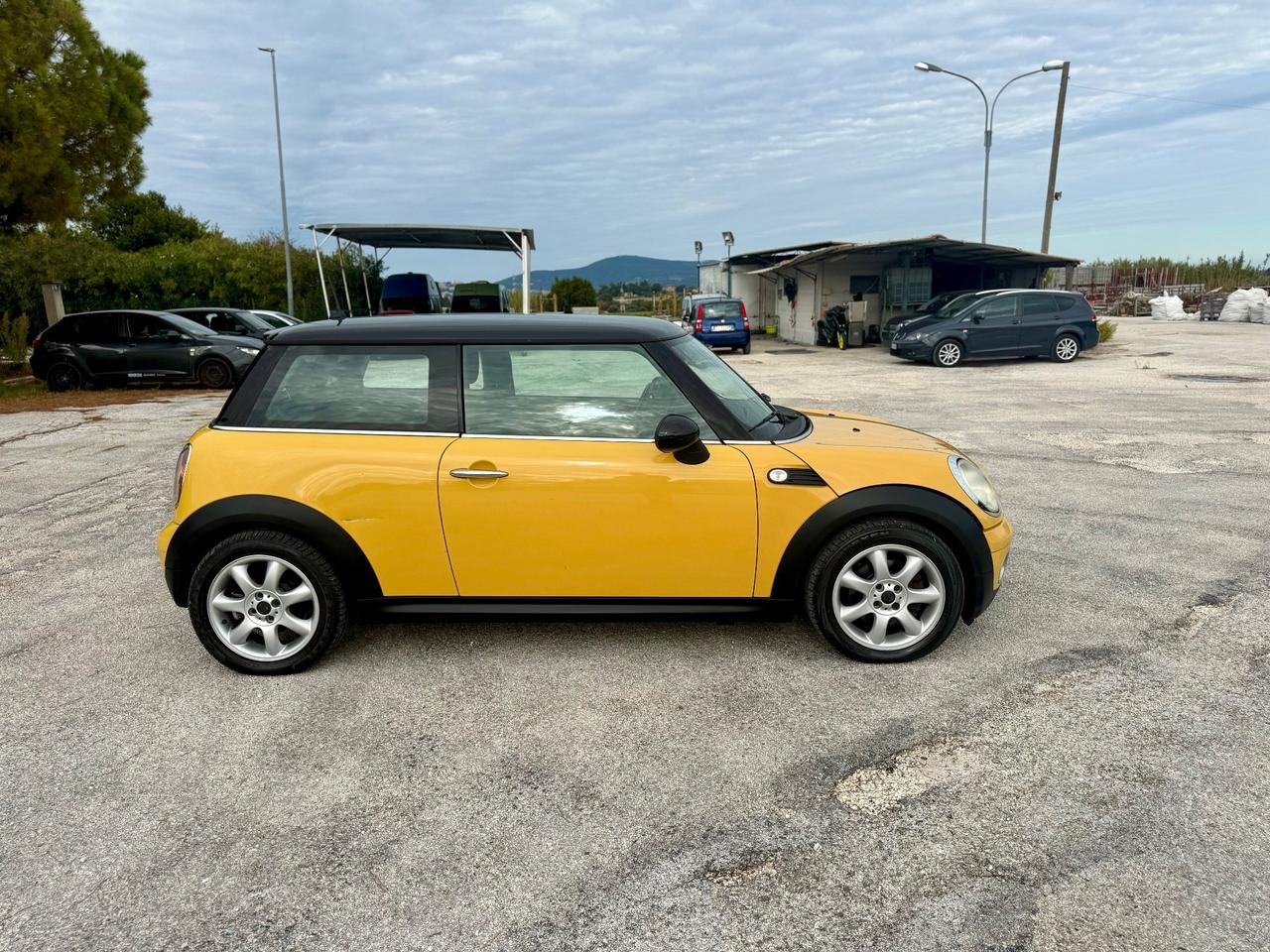 Mini Cooper 1.6 Benzina chili pepper 90 mila km