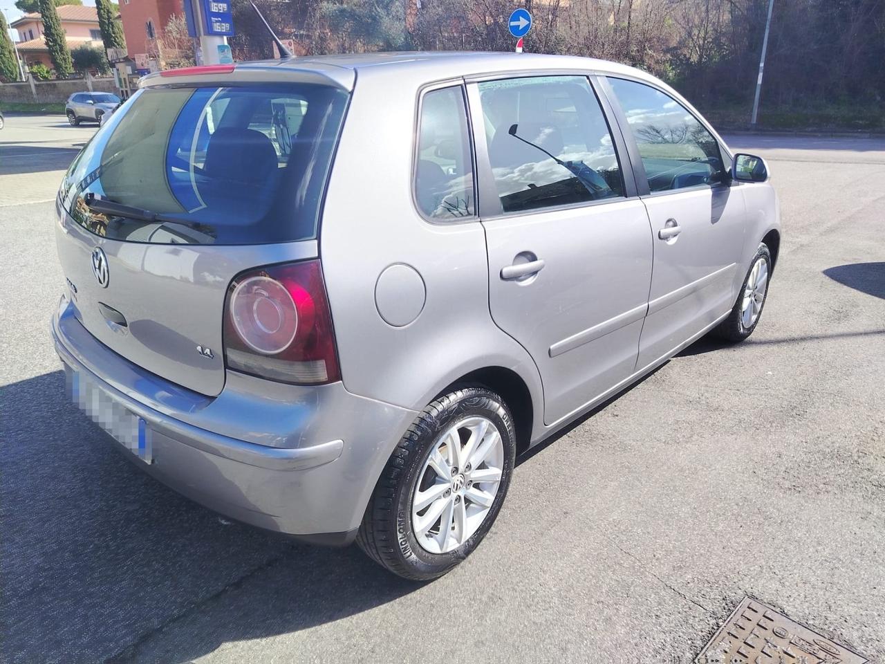 Volkswagen Polo 1.4/80CV 16V 5p. Comfort. BiFuel G per Neopatentati