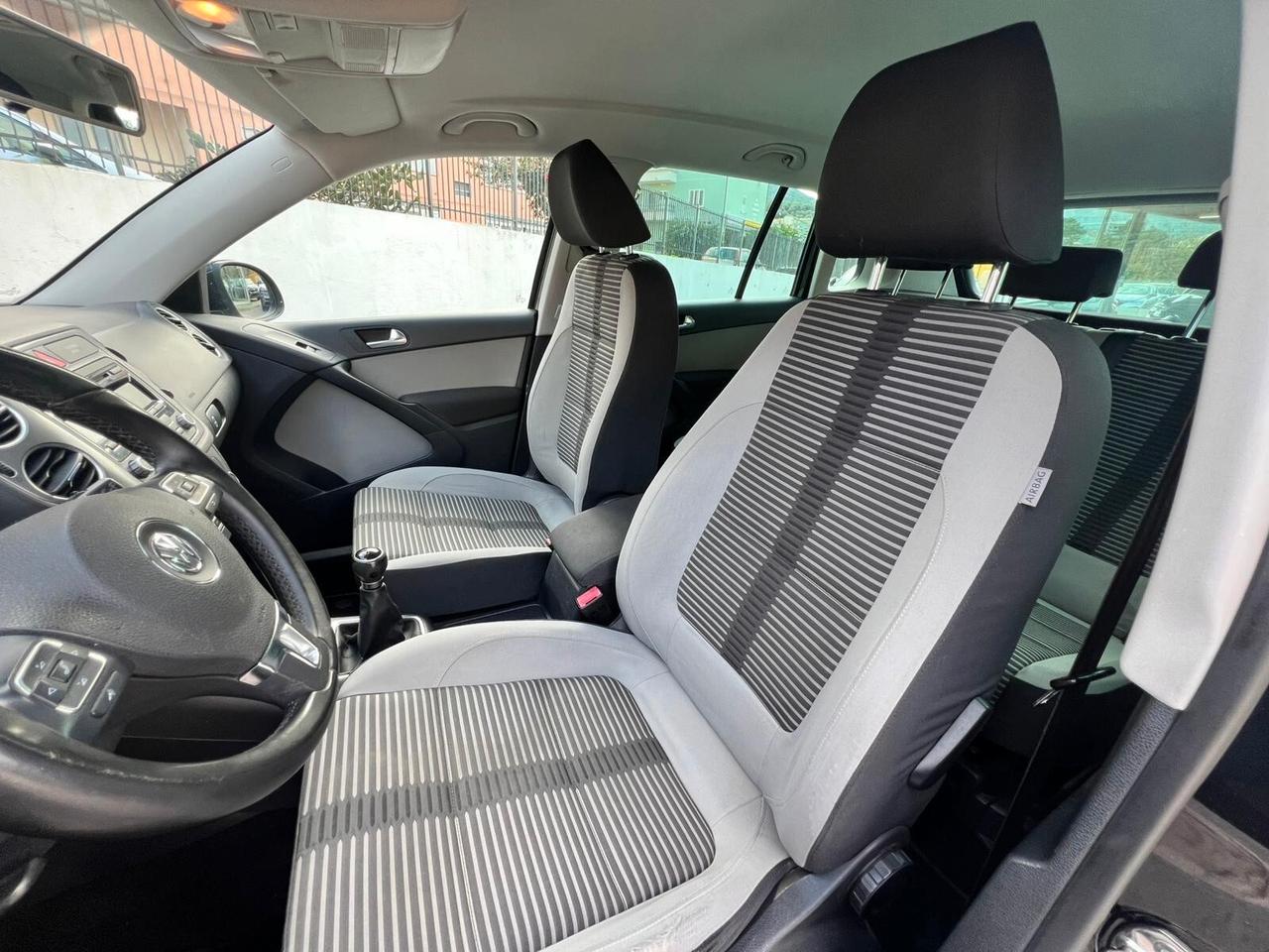 Volkswagen Tiguan 2.0 TDI DPF 4MOTION Sport & Style