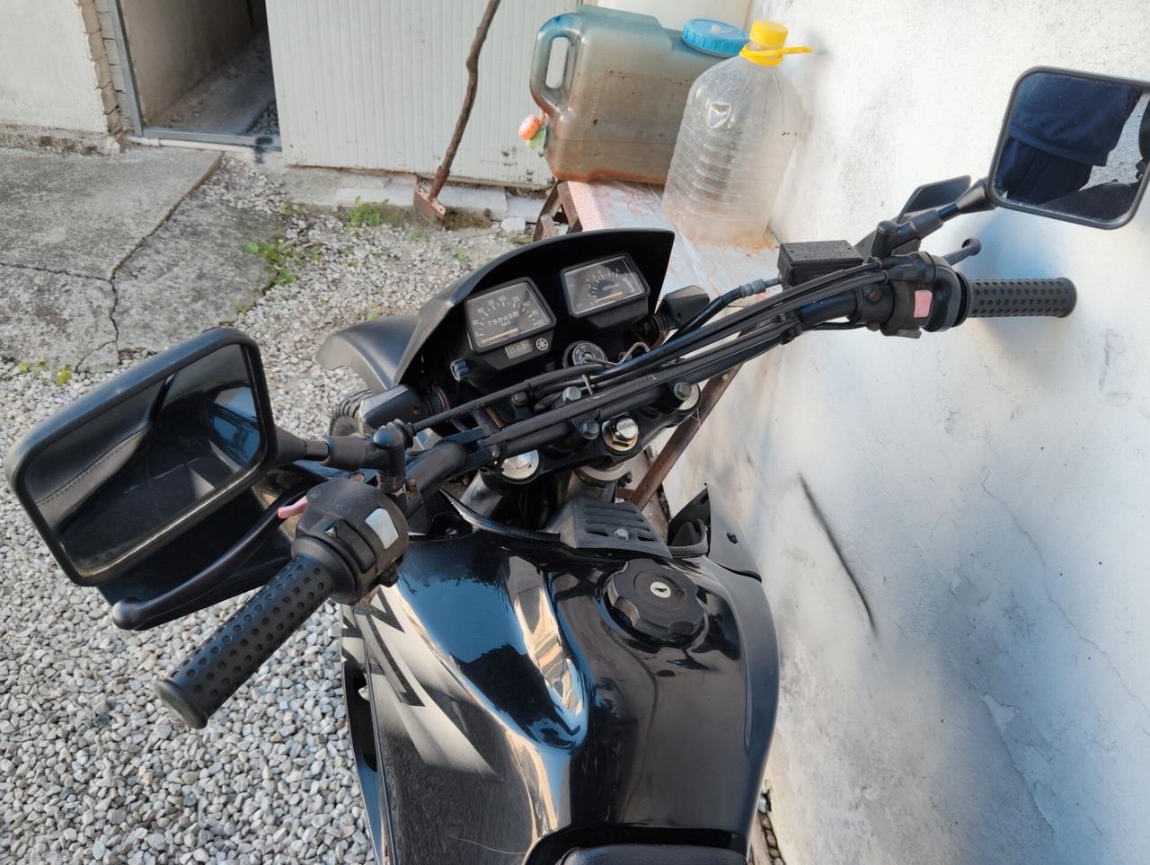 Yamaha XT 600
