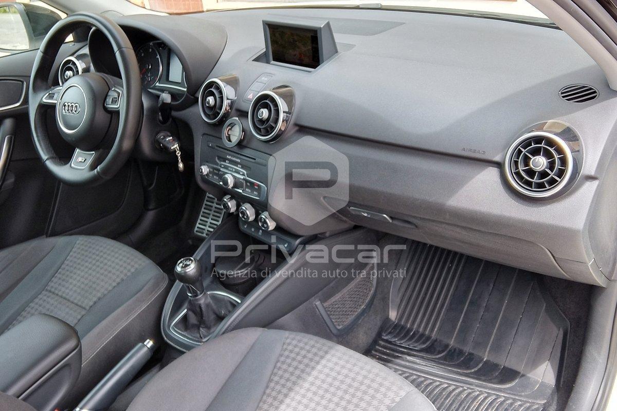 AUDI A1 1.6 TDI Attraction
