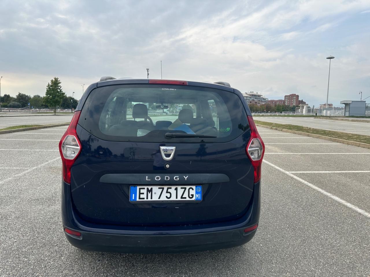 Dacia Lodgy Dacia lodgy 1.6 gpl fino 2032 posti a sedere 7