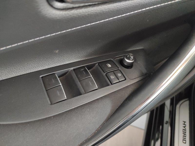 TOYOTA Corolla (2018-->) - Corolla Touring Sports 1.8 Hybrid Business