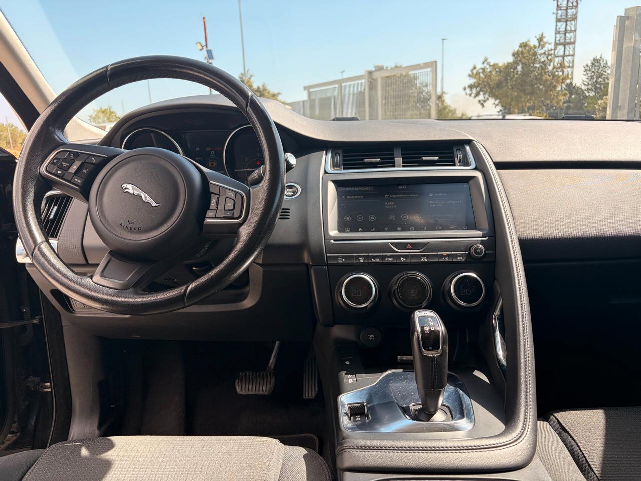 Jaguar E-Pace 2.0D 150 CV AWD aut. HSE