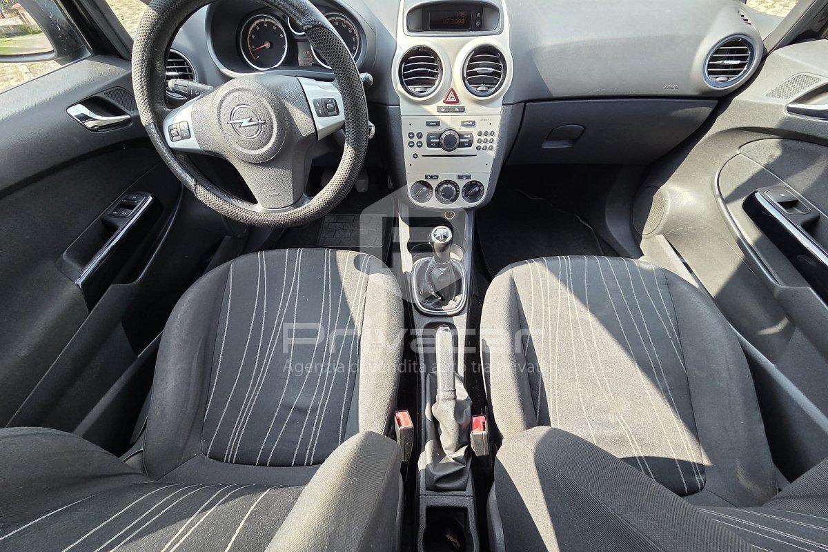 OPEL Corsa 1.2 3 porte Club