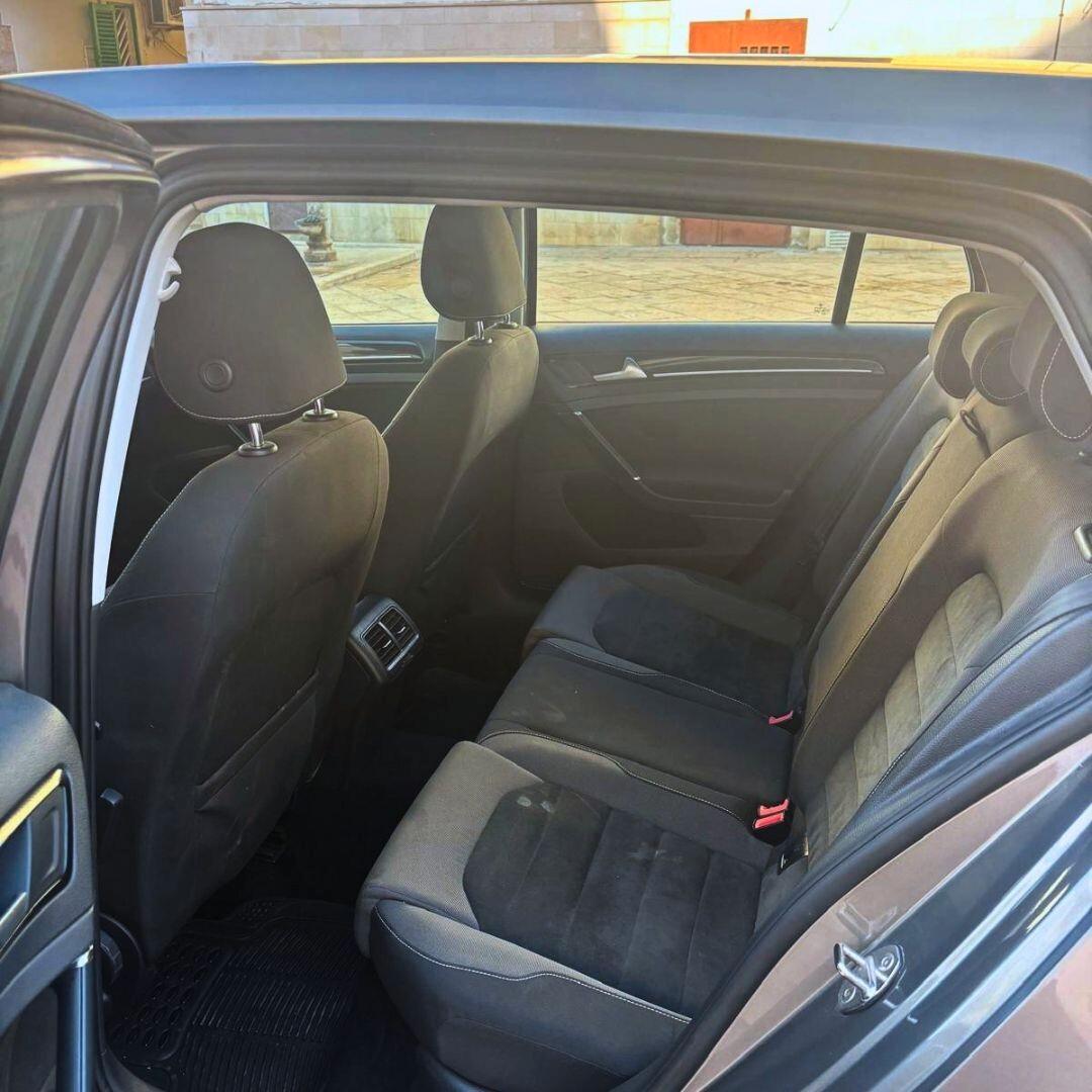Volkswagen Golf 1.6 TDI 5p. - 105CV