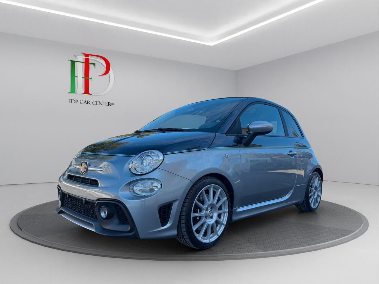 Abarth 695 Cabrio 1.4 Turbo Rivale